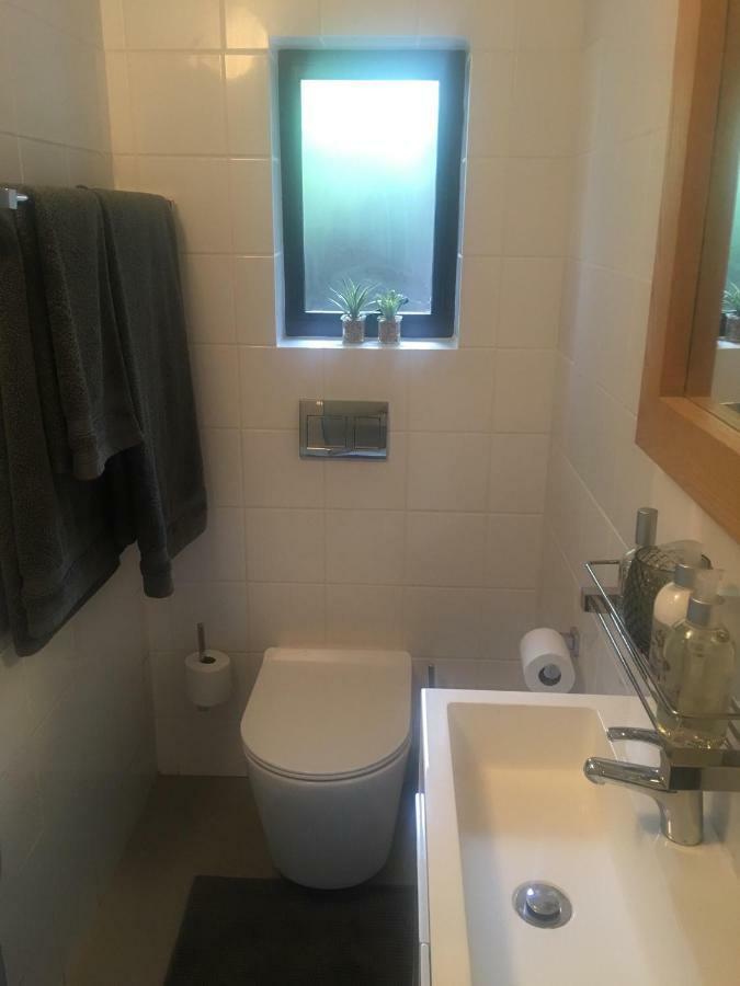 Table Mountain Guest Cottage With Private Garden Cape Town Luaran gambar